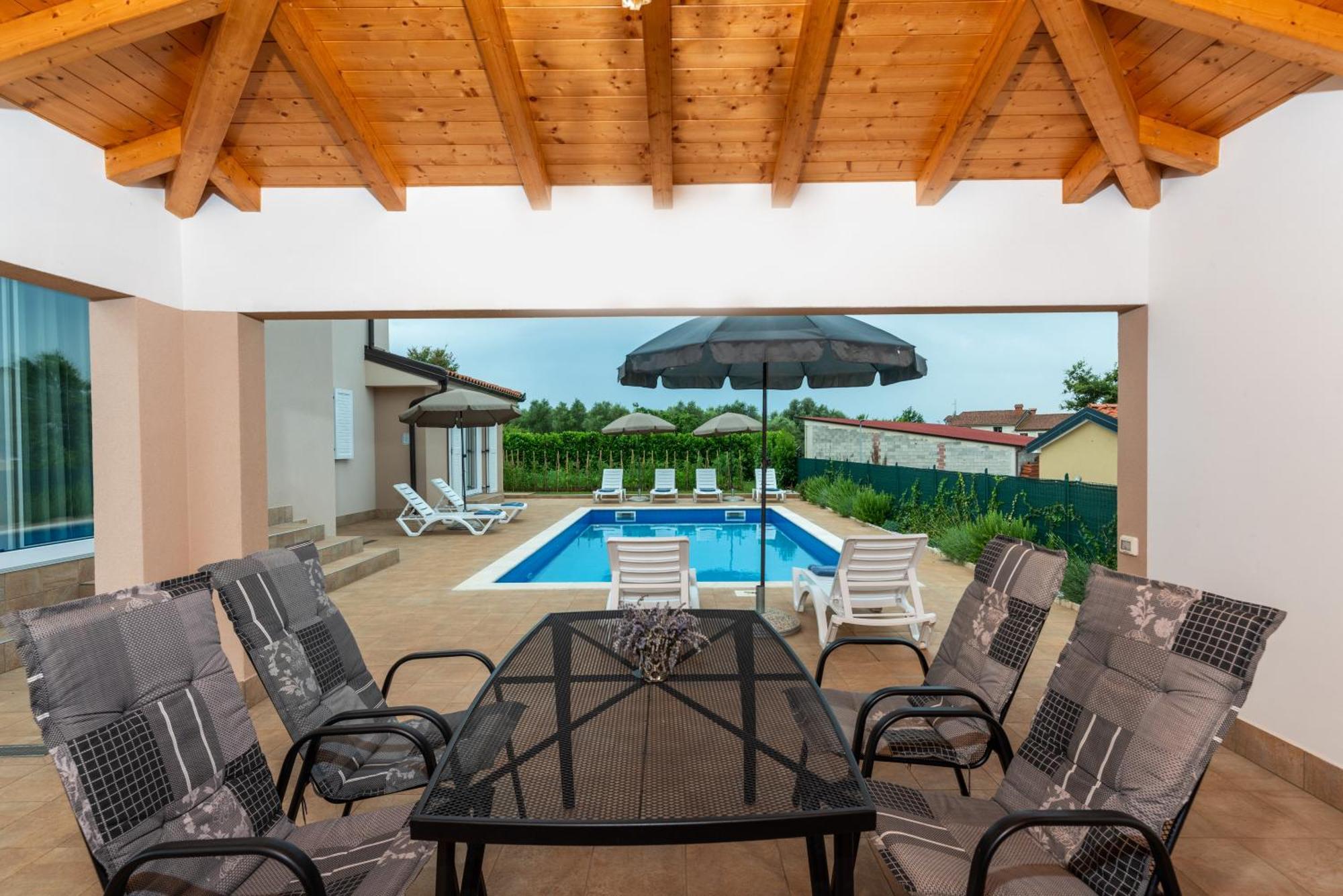 Villa Buroli With Pool, Sauna And Jacuzzi Eksteriør bilde